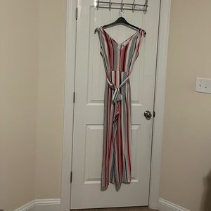 Multi-colored jumpsuit perfect for the summer!